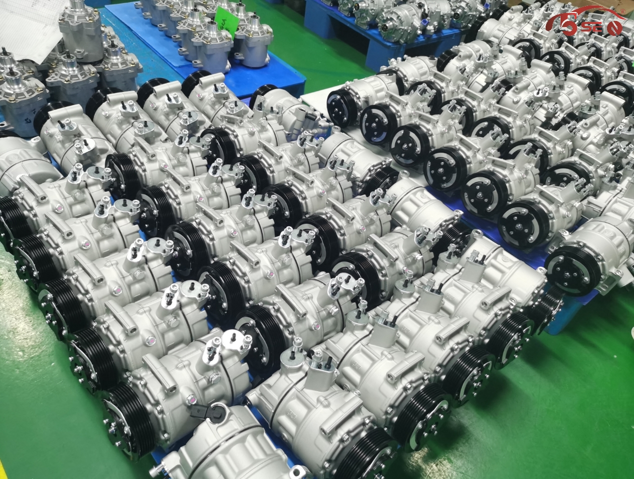 ناقل الحركة اليدوي لسيارة تويوتا هايس كوانتوم 2KD 2TR